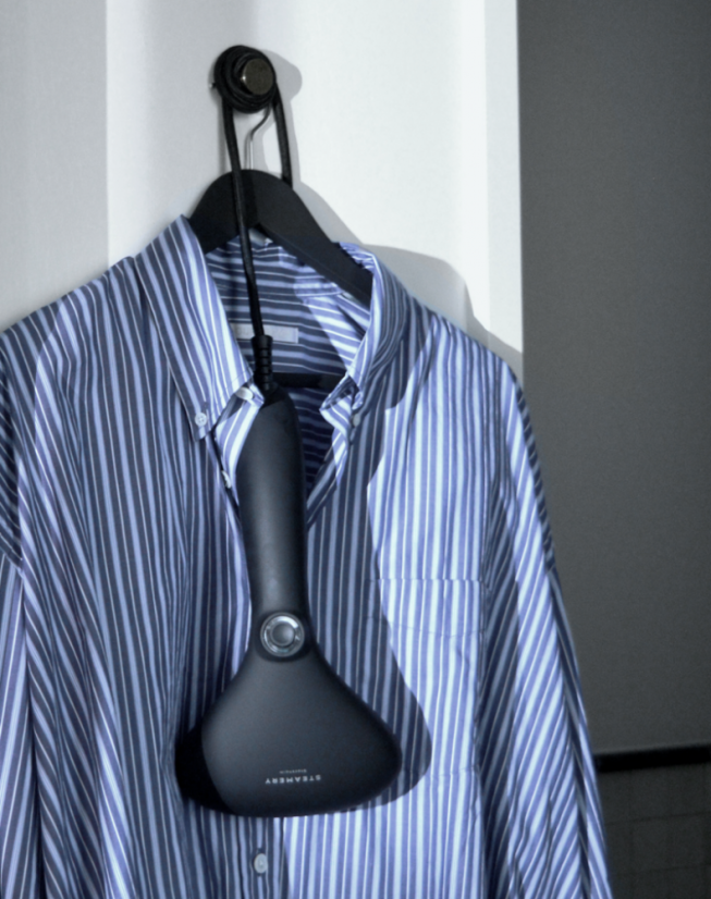 Ruční napařovač STEAMERY Cirrus 2 - Barva: BLACK